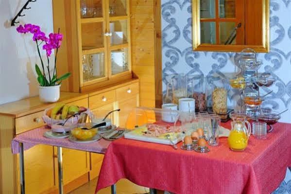 فندق Alpenrose زيرمات المظهر الخارجي الصورة