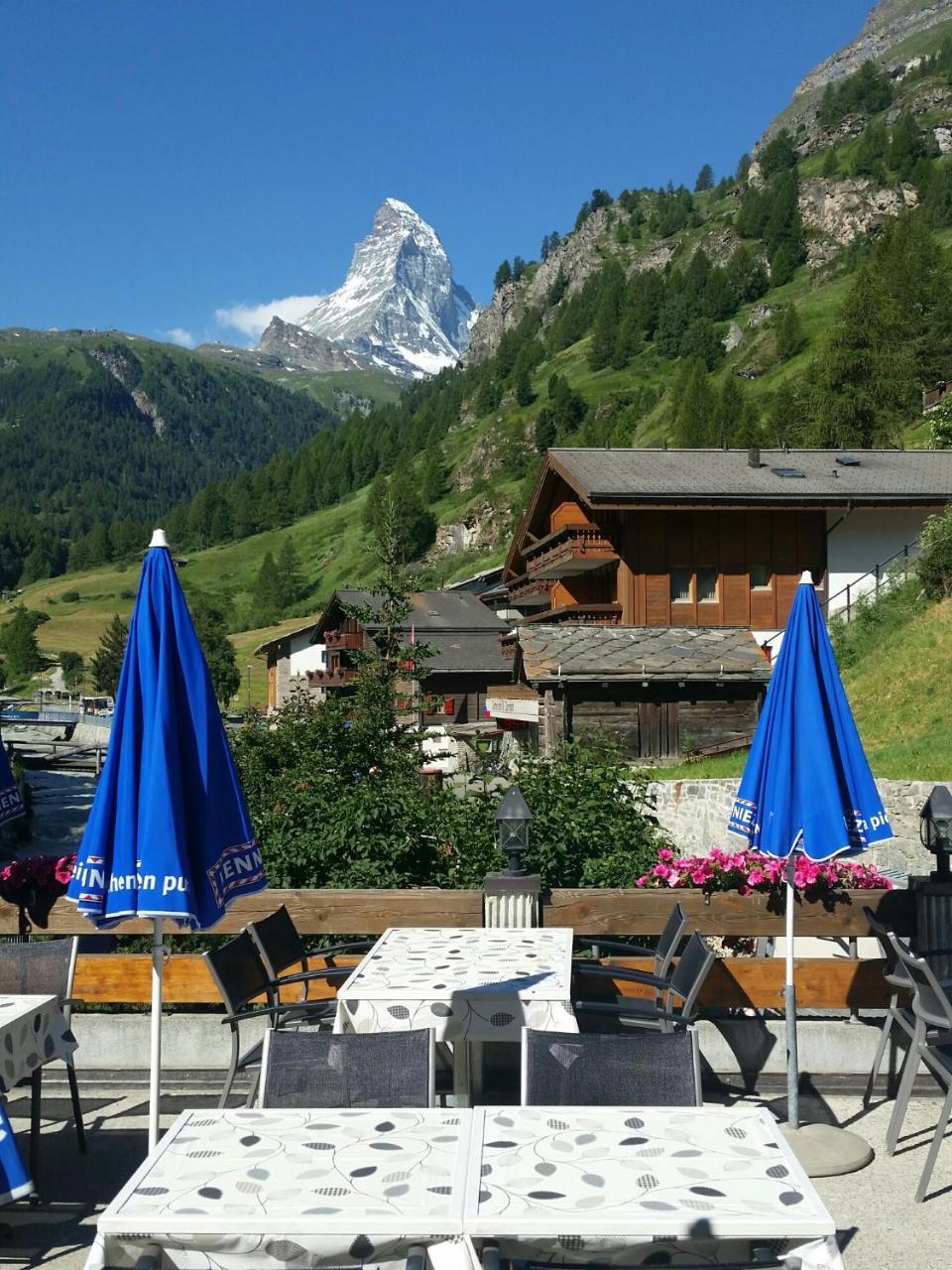 فندق Alpenrose زيرمات المظهر الخارجي الصورة