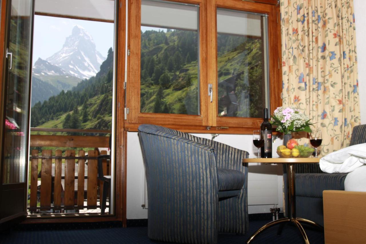 فندق Alpenrose زيرمات الغرفة الصورة